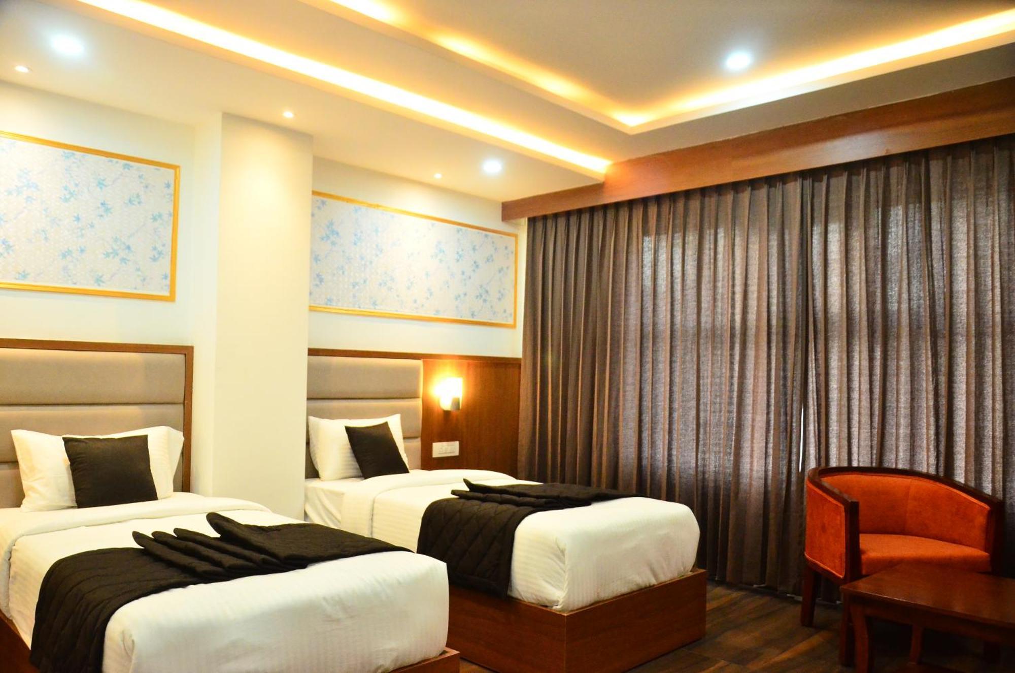 Hotel Eyrie Nest העיר בנגלור מראה חיצוני תמונה