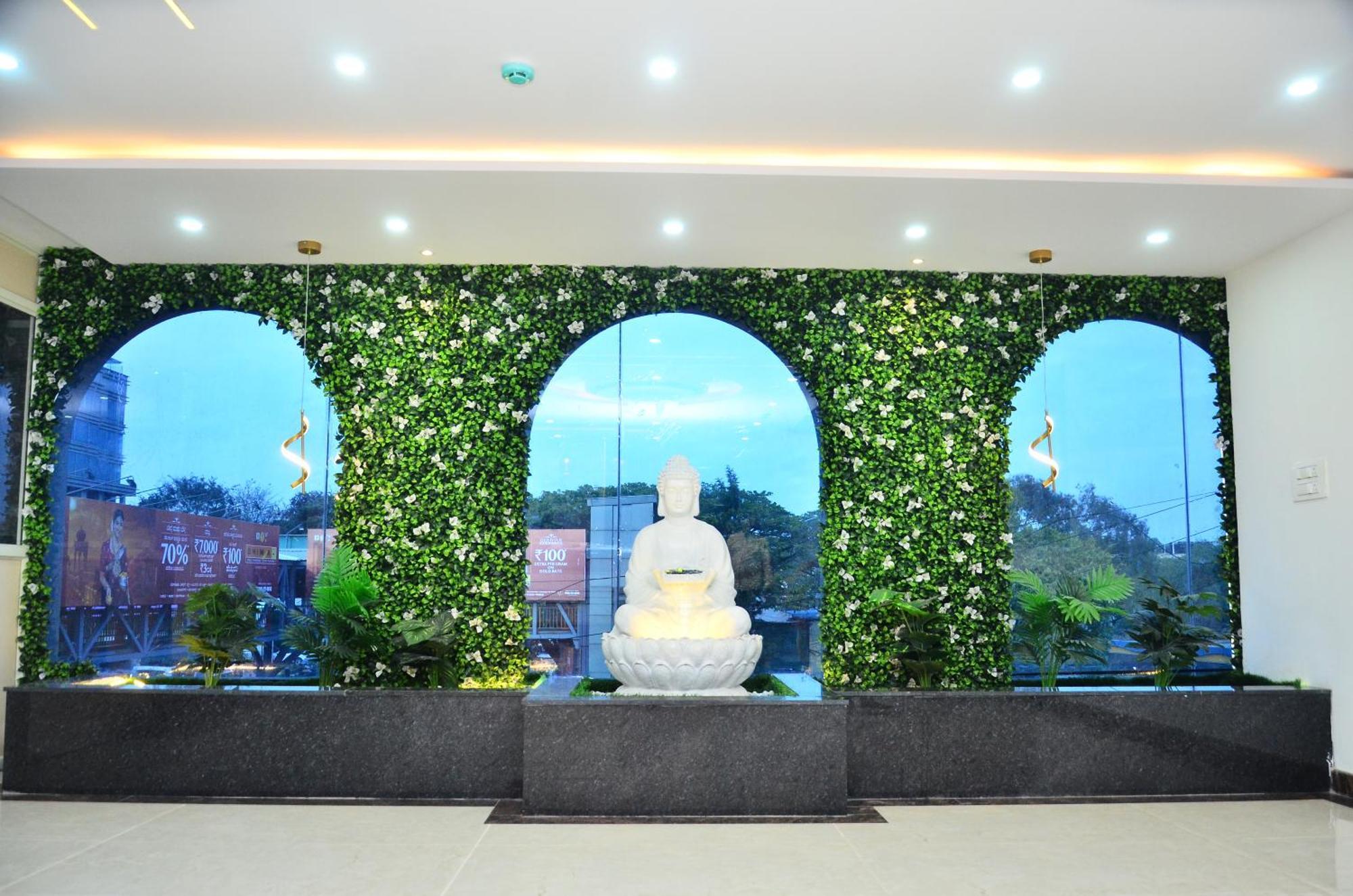 Hotel Eyrie Nest העיר בנגלור מראה חיצוני תמונה